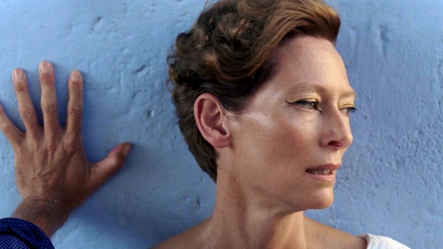 video-a-bigger-splash-superjumbo