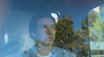 paterson_adam_driver_jpg_363x200_crop_q85.jpg