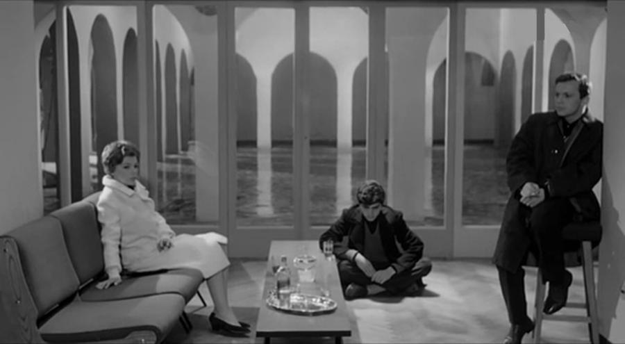 Risultati immagini per il mare patroni griffi